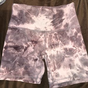 Lululemon Align short 6”